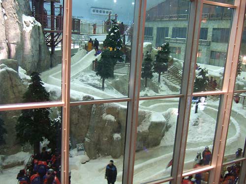 Dubai Ski Resort From Outside.